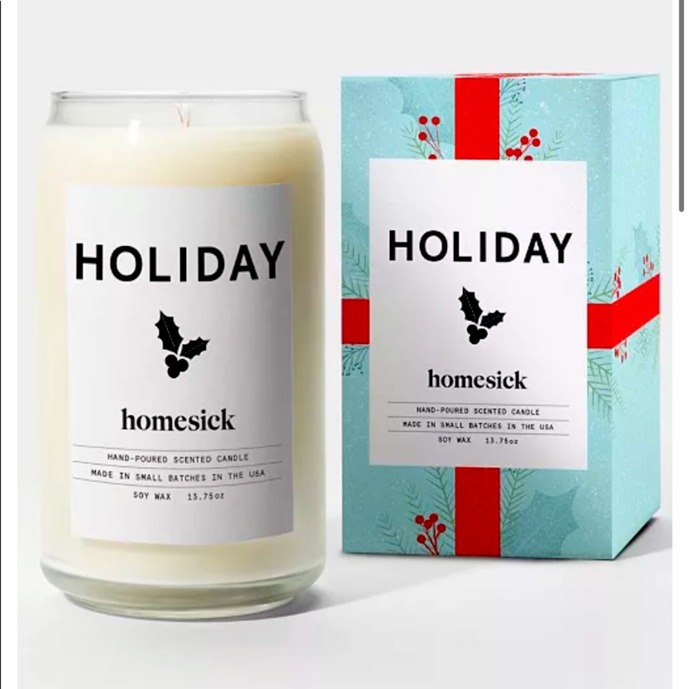 2 PACK BUNDLE HOLIDAY HOMESICK CANDLES!!